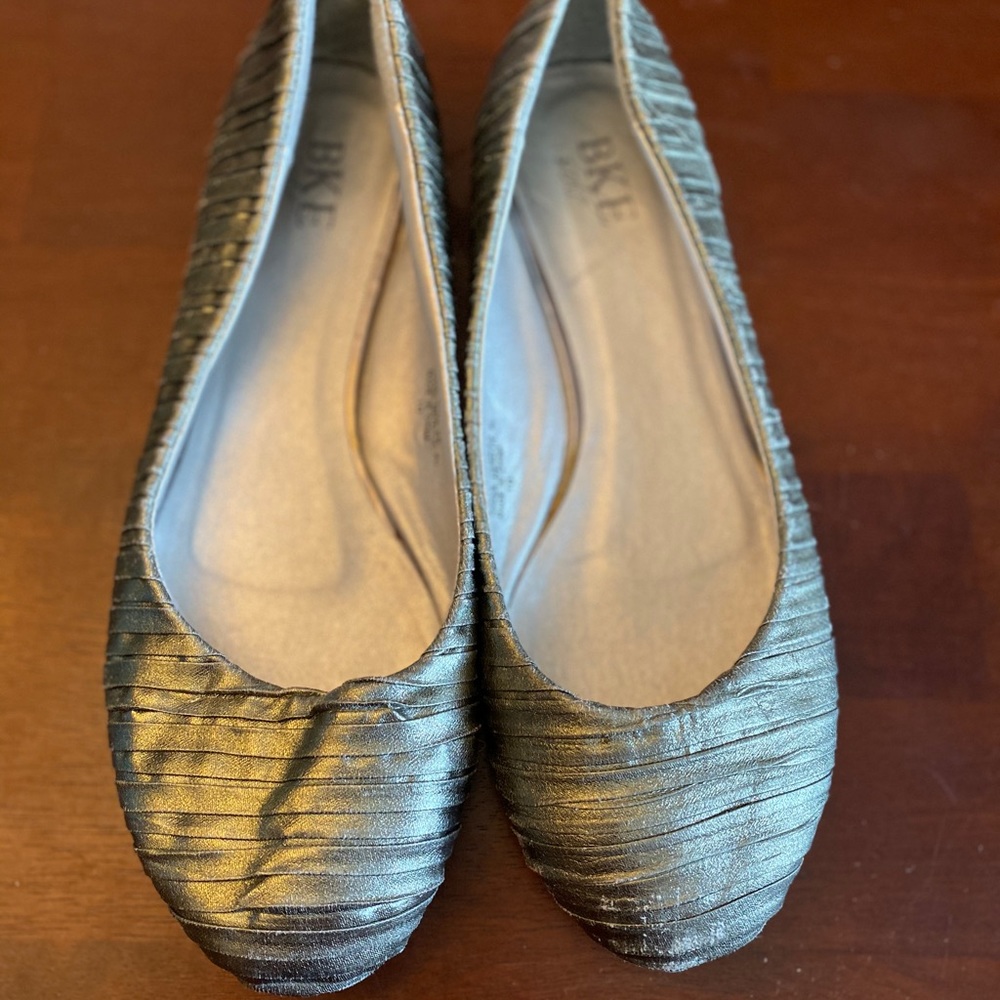 3 for $10 BKE Sole Sandal Shoes Metallic Silver